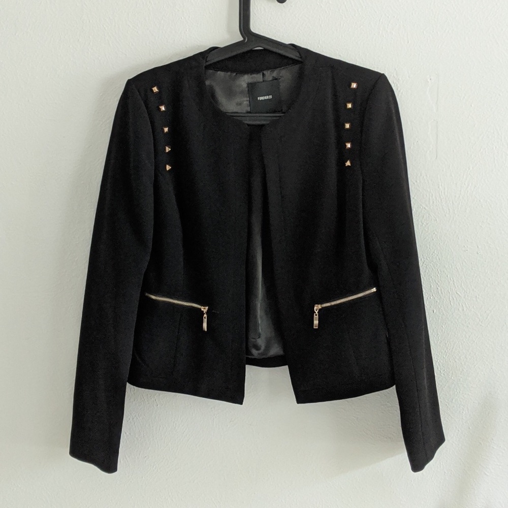 Forever21 black blazer